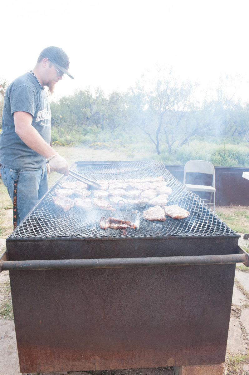 Shaie Williams for AGN Media. 7 Star Theraputic Riding Center "Shoot For The Stars" fundraiser held at River Breaks Ranch in Amarillo, TX on September 26 2015